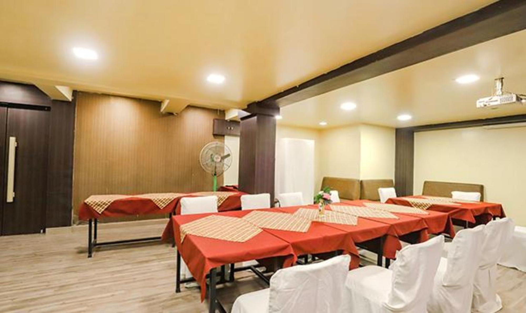 Fabhotel Parashar 나그푸르 외부 사진